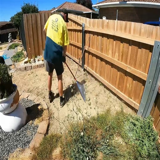 4.6K views · 25 reactions | Amazing Rock Garden REJUVENATION You Won't Believe the Difference | Daily TKlawns | Facebook