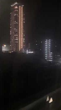 新幹線から見る小倉の夜景 #鉄道 #新幹線 #jr西日本 #北九州