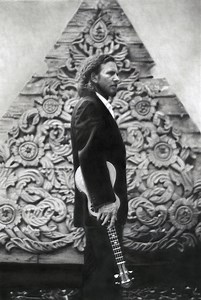Eddie Vedder - Keegan Hall