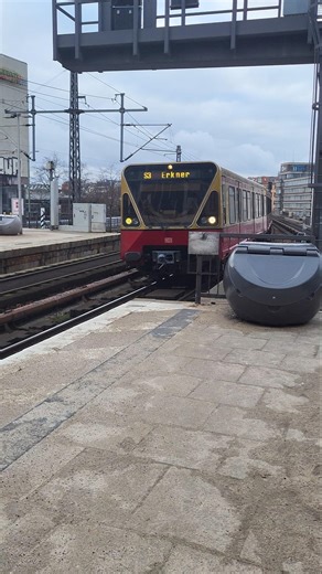 Doppel S3 am S Bahnhof Alexanderplatz