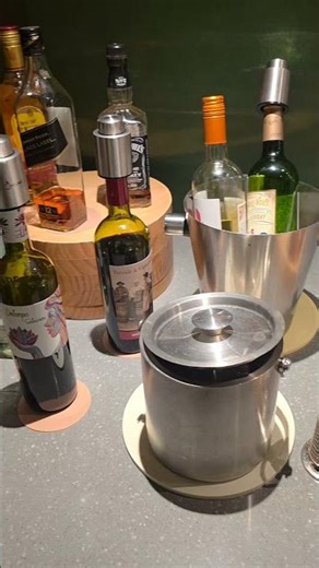 Gimpo Airport Asiana Lounge #InternationalFlights #Asianalounge #gimpoairport #international