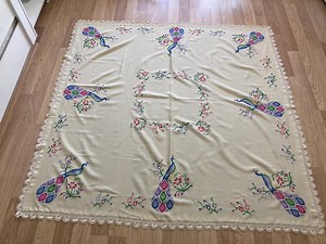 Hand-embroidered Linen Tablecloth: Vintage Style Holiday Table Cover - Etsy
