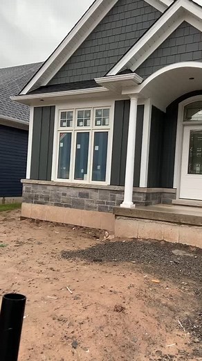 Luxury Homes: Alside Mountain Fern Exterior Vertical Siding Ideas