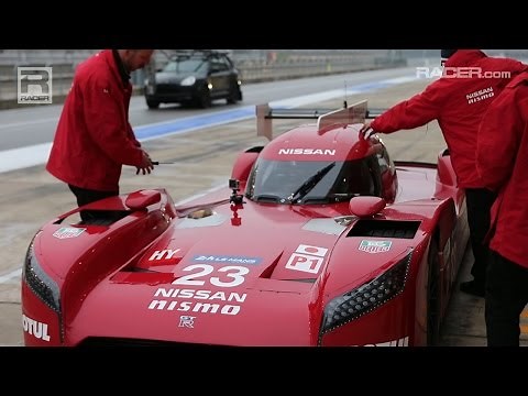 RACER: Nissan GT-R NISMO LMP1 CoTA B Roll