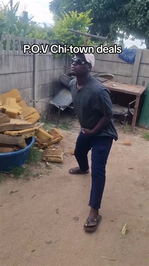 Chitown deals#creatorsearchinsights2025 #zimtrending #zimcomedyzimtiktok #tokoloshi@Code Red Studios @𝐂𝐨𝐦𝐢𝐜 𝐄𝐥𝐝𝐞𝐫