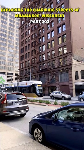10K views · 263 reactions | Every step in milwaukee feels like stepping into its history  Part 203 #milwaukee #wisconsin #historicstreets #wanderlust #travelmilwaukee | Discover USA | Facebook