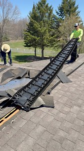 How to remove ridge vent #roofing #construction #hardwork #RidgeVent #dirtyjob #building | Austin Blomquist