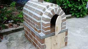 I built a wood-fired brick pizza oven! 🍕