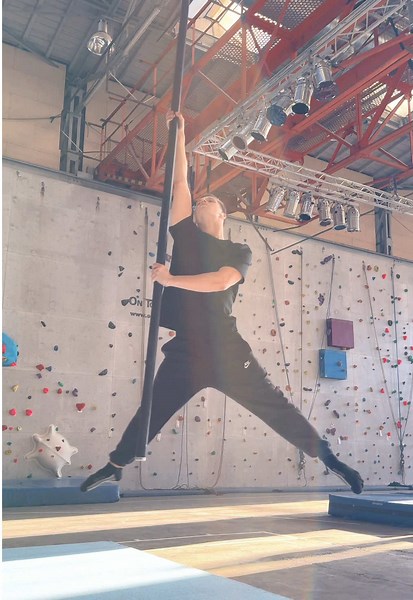 Beginner's Guide to Flying Pole Techniques