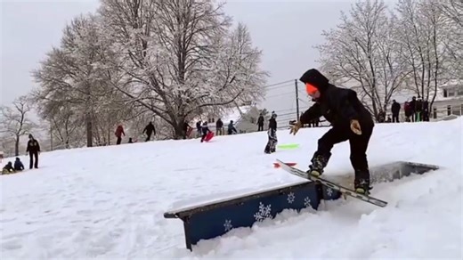 Mainers embrace winter wonderland as families flock to Payson Park