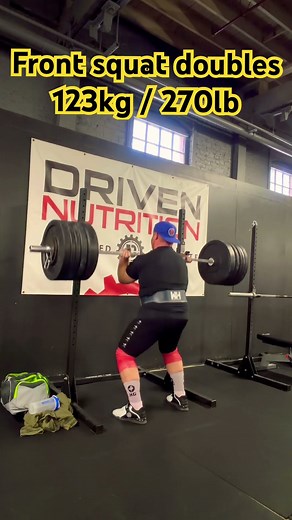 Front squat doubles 123/270 #gym #power #lift #motivation #weightlifting #frontsquat #squat #sports