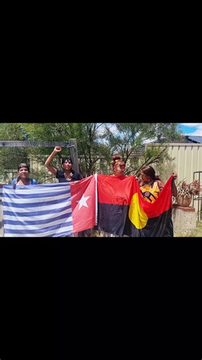 Exploring Aboriginal Australia and West Papua