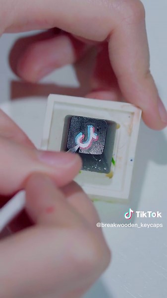 Artisan keycap on TikTok
