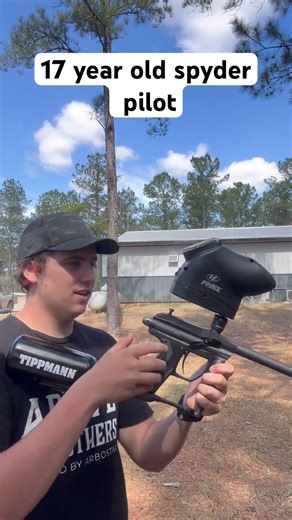 Kingsman spyder pilot ￼paint ball gun