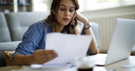 Tips to ease financial impact of student loan payment pause ending