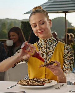 289K views · 583 reactions | Too much to do? Drop off your taxes and a tax pro will do the rest. | H&R Block | Facebook