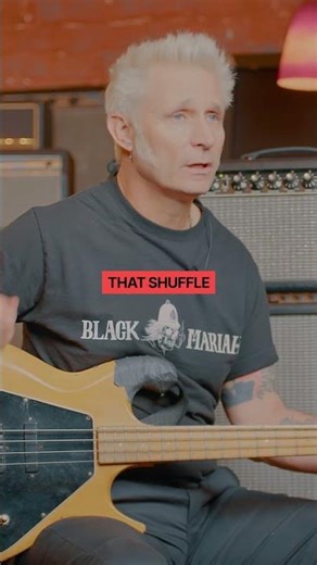 What makes GREEN DAY different? 🤔