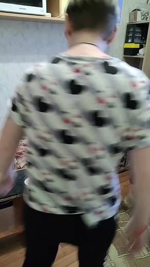 How to Set Up a Vinyl Record Player at Home