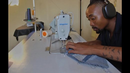 How to Thread a Kingstar KS-8700N Industrial Machine