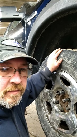 2008 Ford F-150 STX Bad Wheel Bearing #autorepair #tuesday