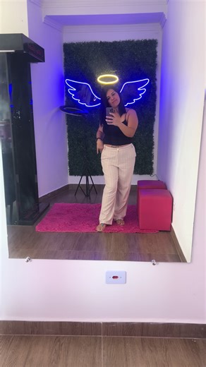 Os vídeos de Célia (@celiaxavierp) com MTG A LUA E A VELA - Lucca e Juann & Leozinn No Beat