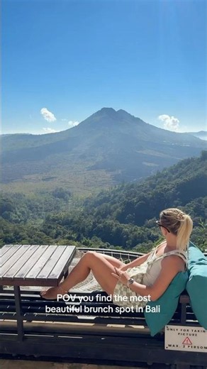 Name a better brunch spot in Bali 😍 #shorts