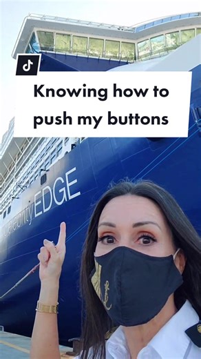 They know how to push my buttons... & I'm here for it! 👍💙 #celebrityedge #cruiseship #captain #fypシ
