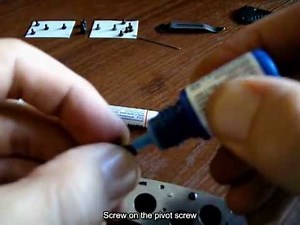 Benchmade 585 Mini Barrage - Full Disassembly & Assembly