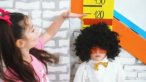 24K views · 341 reactions | Eva and Friends Learn Science Experiments for Kids #Hobby #EvaBravoPlay #Lifestyle #reels #eva #evabravoplay #cute #baby #evabravopretendplay #evabravo #evabravoidn #video #friendship #forkids #funnykids #kidsadventure | Eva Bravo Play | Facebook