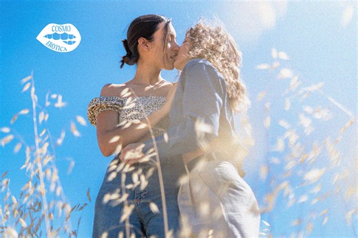 Read ‘Golden Hour’ — a lesbian erotic fiction