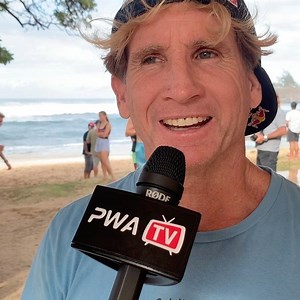 A word with Robby Naish about the youth sailing out at Ho’okipa Beach and how good it is in general for the sport! #pwaworldtour #pwagirls #windsurf #windsurfing #wind #windsurfer #windsurfers #windy #wave #maui #alohaclassic #alohaclassic2019 | PWA World Tour Windsurfing