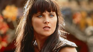 Lucy Lawless Looks Beautiful & Fierce 30 Years After Xena: Warrior Princess Made Her a TV Star