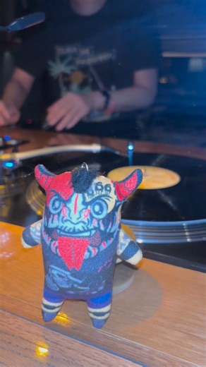 Demus Damian Ramos on Instagram: "El muñeco Demus. Me hicieron llegar este video muy padre viva México #demus #demonios #reelschallengereelschallenge #chaparroperoconunoshuevotes #demonio #viralchallenge #destacar #Todos #japon #Demus #vivamexico"