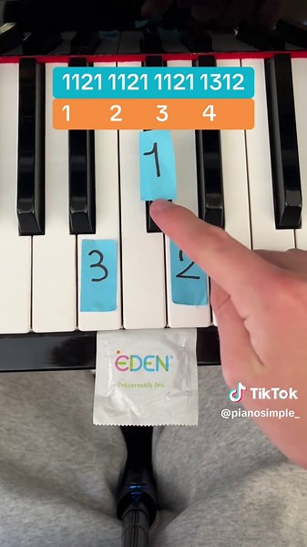 Tuto Piano Ultra Simple en 4 Minutes