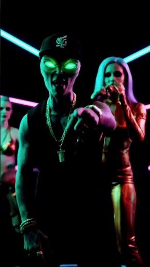 Gangsta Alien Ai Music Video #alien #alienmusic #gangstaAlienAiMusic #youtubecreateapp #veoai