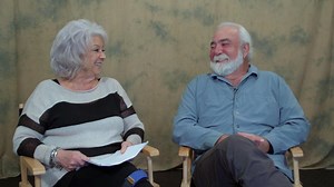 Michael and I are plannin' dinner on this week's episode of What's Cooking with Paula Deen. How does a chuck roast and corn bread sound? http://bit.ly/1tufobh | Paula Deen