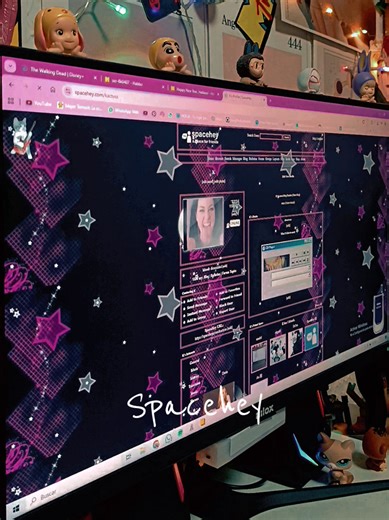 Cool Websites to Remember the 2000s