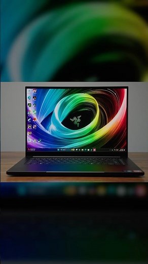 2025 Razer Blade 16 with RTX 5090 Review! #laptop #laptops