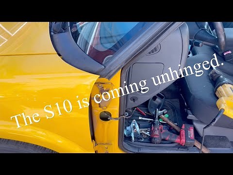 Can’t have the door falling off. Chevy S10 hinge replacement.