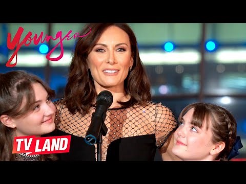 'Quinn's Announcement' Highlight Season 7 Ep. 6 | Younger