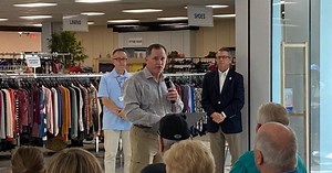 Evansville Rescue Mission's new thrift store opens in Washington Square Mall