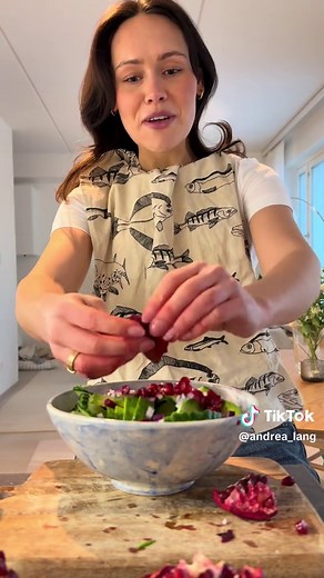Ihana Crunchy Kurkkusalaatti: Resepti ja Vinkit