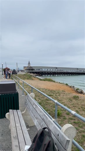 If all bus stops looked like this, no one would ever mind waiting for the bus! Have a great day everyone! #MarthasVineyard #OakBluffs | Martha's Vineyard Mysteries