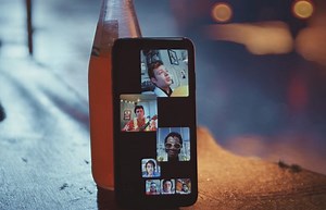 Apple Shares New Ad Highlighting Group FaceTime