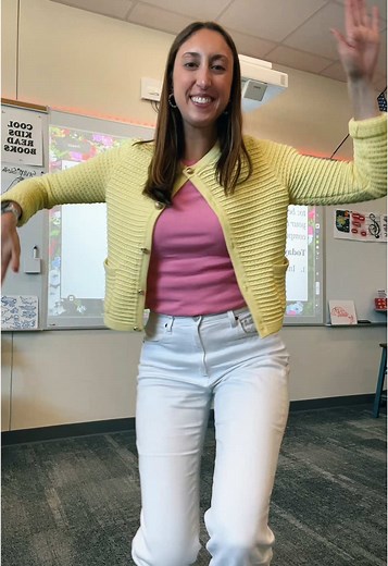 Twerking in Slides: Why I Can't Stop Dancing!