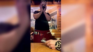 Christmas surprise: Waitress receives $1,500 tip after customer calls for donations online