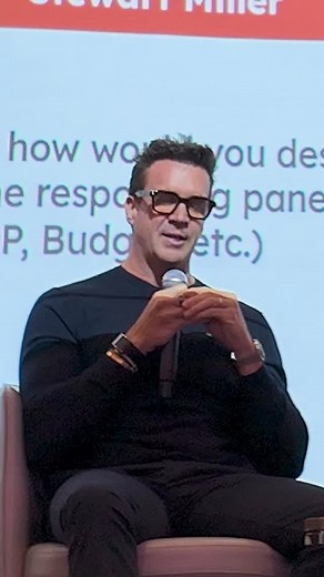 Daniel Lieberman explains how the dopamine we get from training keeps us coming back. Not everyone has that. If you’re only building for people who already love exercise, you’re missing the bigger market. Think about what actually keeps people motivated and what makes the experience enjoyable. #FitnessIndustry #TrainingCulture #MemberExperience #FounderLife | Stewart Miller