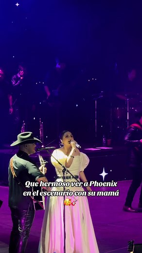 Yuridia & Phoenix: Mother-Son Concert Moments