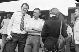 En 1972, Romy Schneider et Jean-Louis Trintignant en gare de Moulins, pour le film "Le Train"