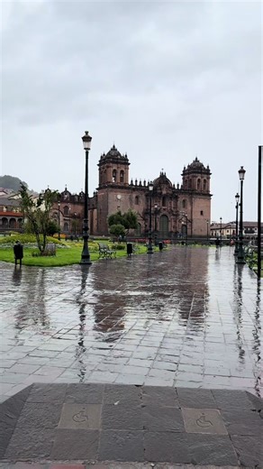 Exploring Plaza de Armas Cusco: The Heart of Peru